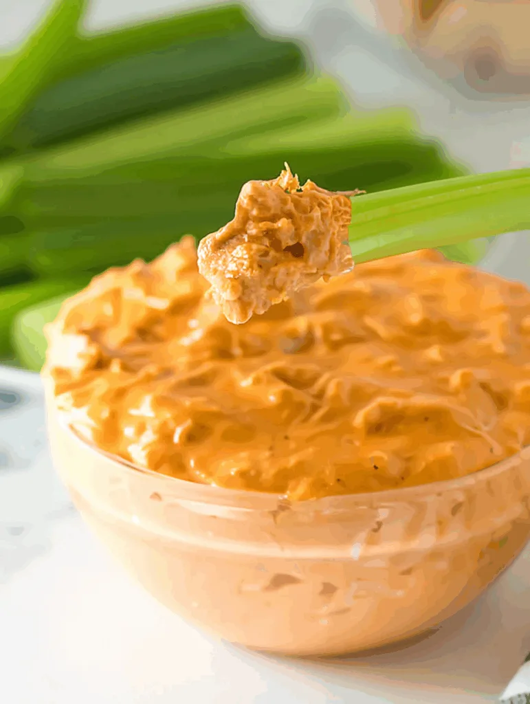 Slow Cooker Buffalo Chicken Dip